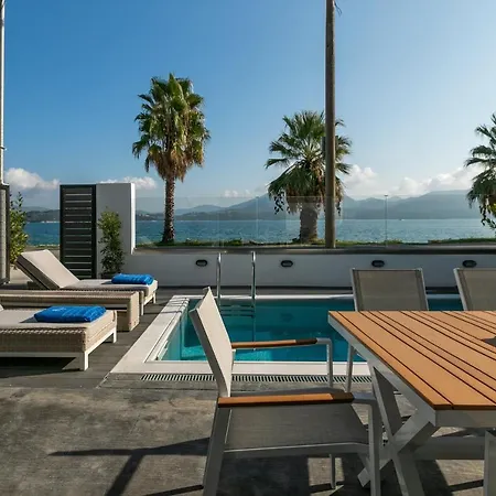 别墅 White Rock Lefkada 利吉亚